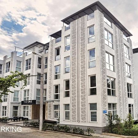 The One Boutique Hotel Tbilisi ภายนอก รูปภาพ