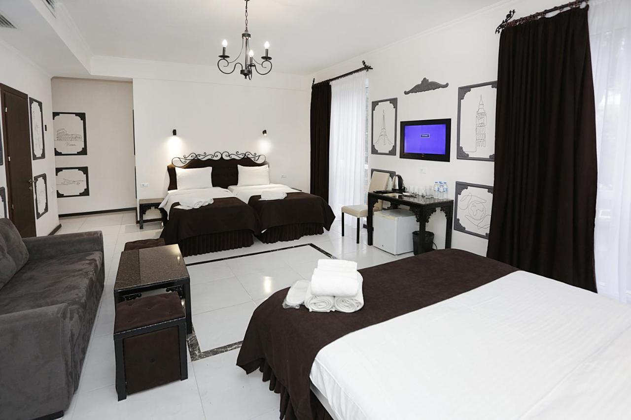 The One Boutique Hotel Tbilisi ภายนอก รูปภาพ