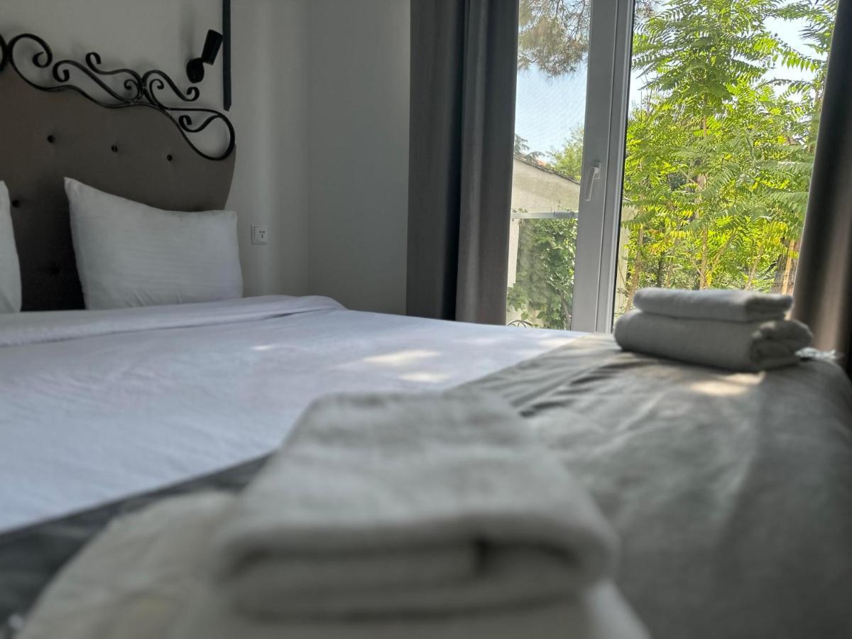 The One Boutique Hotel Tbilisi ภายนอก รูปภาพ