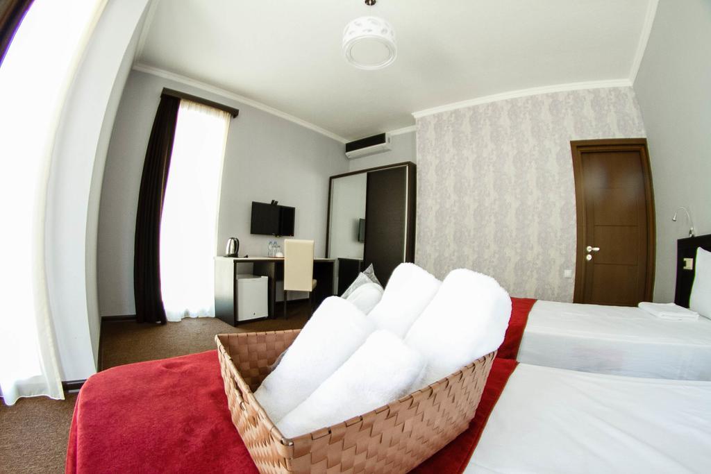 The One Boutique Hotel Tbilisi ภายนอก รูปภาพ
