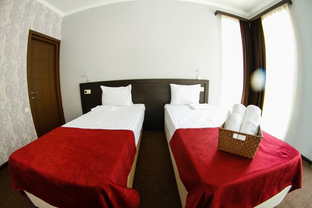 The One Boutique Hotel Tbilisi ภายนอก รูปภาพ