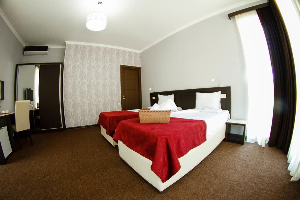The One Boutique Hotel Tbilisi ภายนอก รูปภาพ